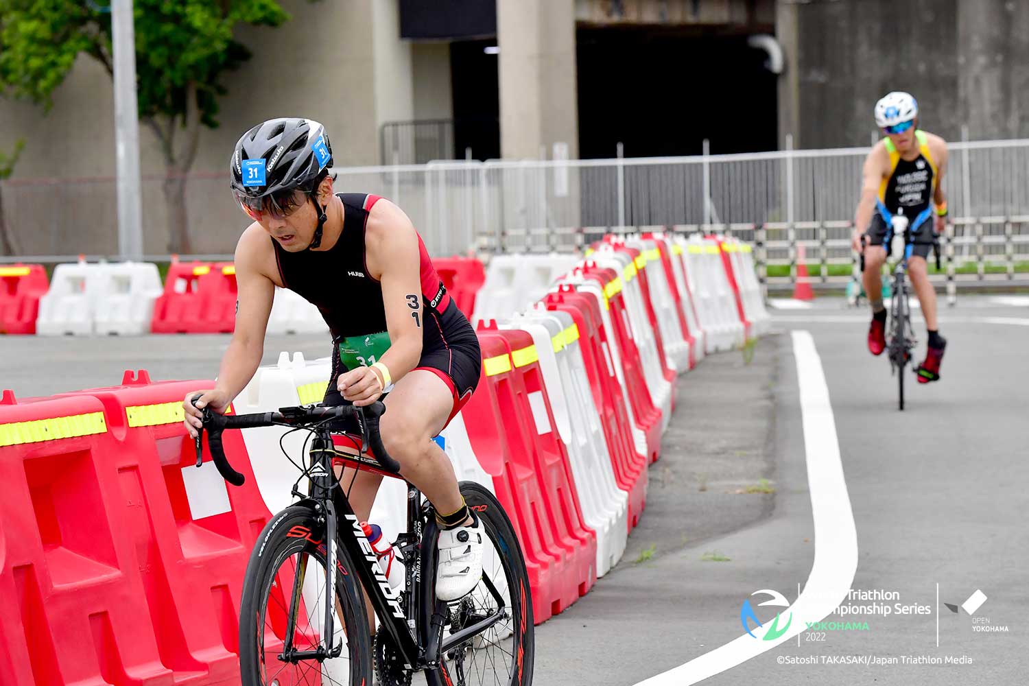 トライアスロン横浜大会　サイクルウエア　チャリティー　HUUB サイクルジャージ