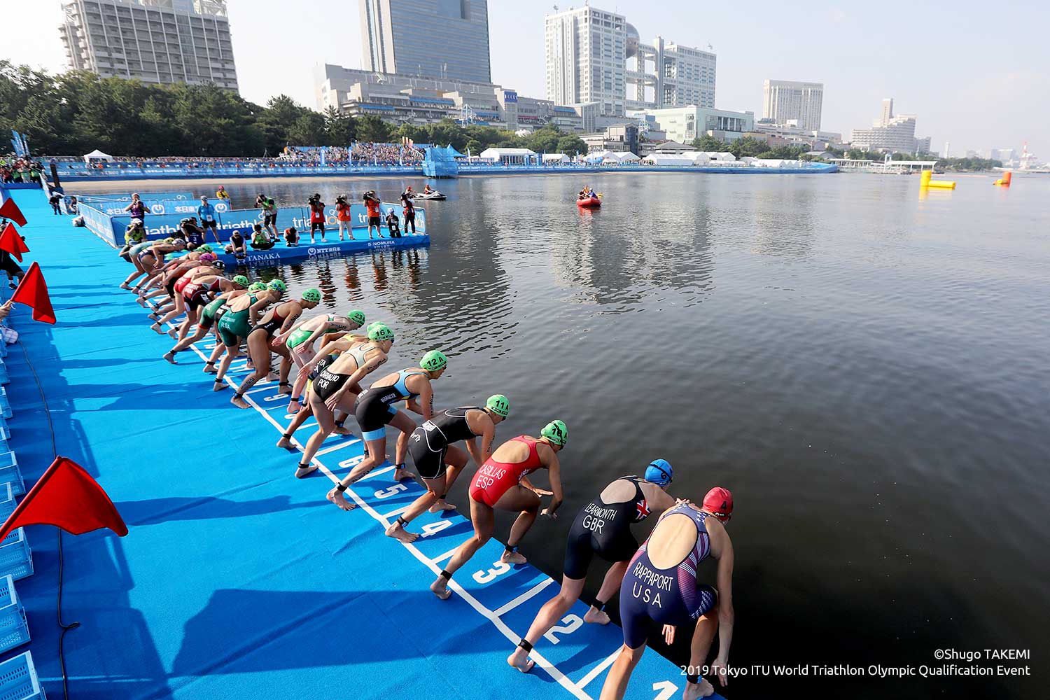 第32回オリンピック競技大会 東京 トライアスロン競技混合リレー トライアスロン大会 イベント情報 Events Jtu Web Magazine 公益社団法人日本トライアスロン連合 Jtu