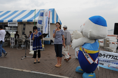 トライアスロントークを行うリサ・ステッグマイヤーさん